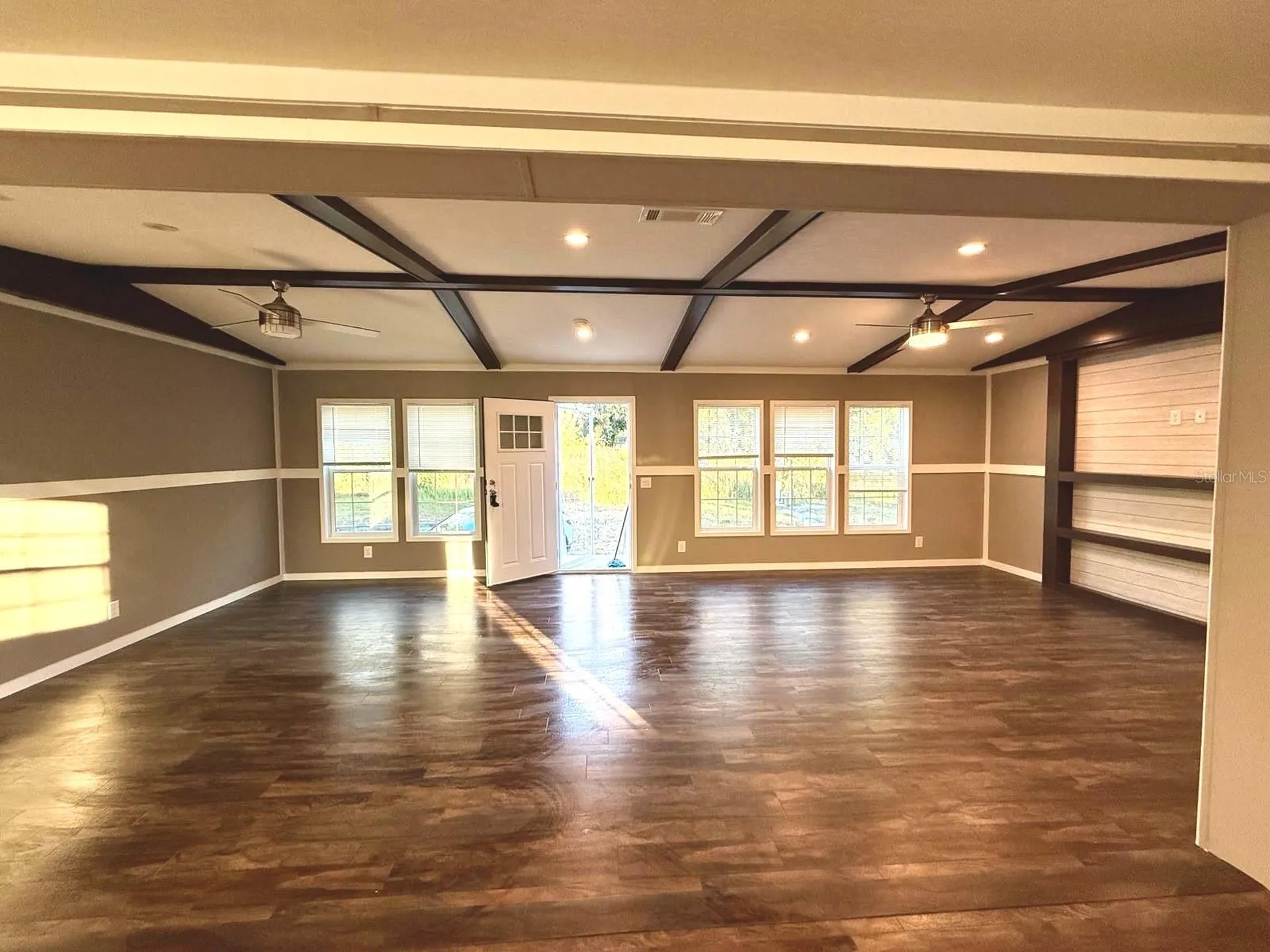 15356 Apache Drive Thonotosassa FL 33592