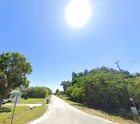 2733 Tawny Drive Lorida FL 33857