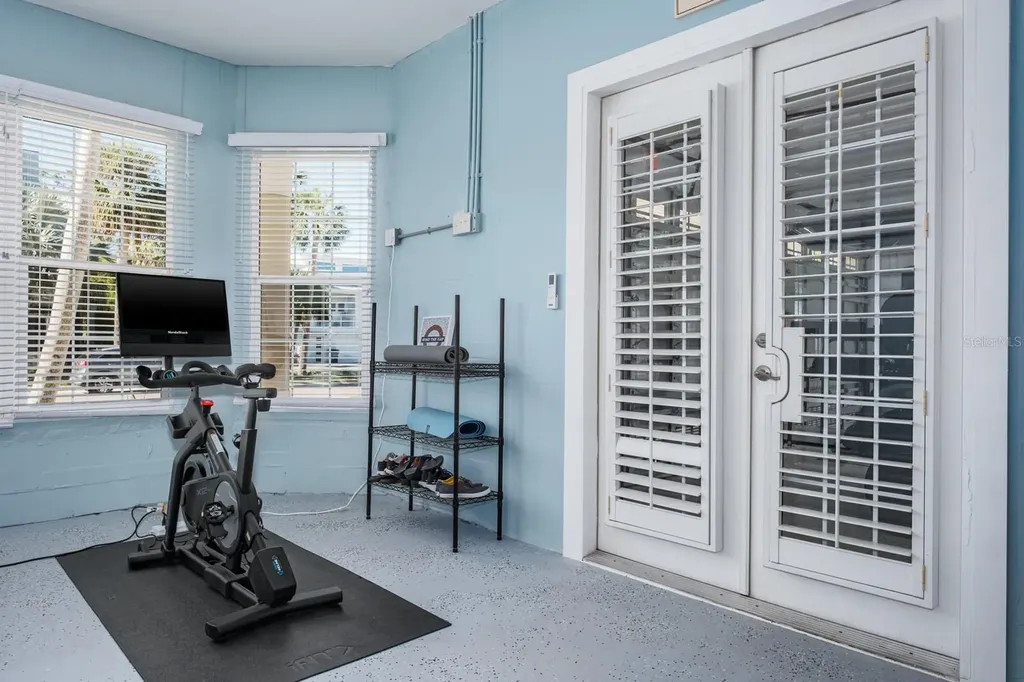 1700 Oyster Point Way Palm Harbor FL 34683