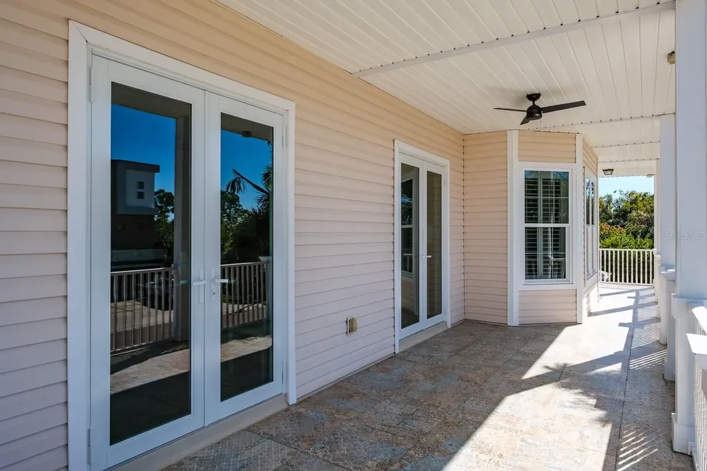 1700 Oyster Point Way Palm Harbor FL 34683