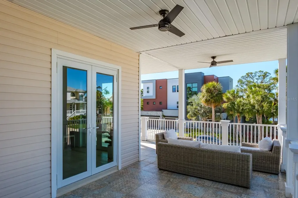 1700 Oyster Point Way Palm Harbor FL 34683