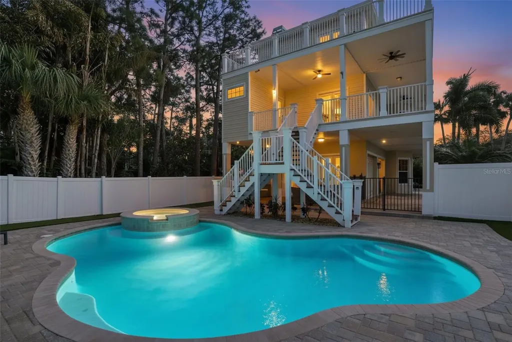 1700 Oyster Point Way Palm Harbor FL 34683