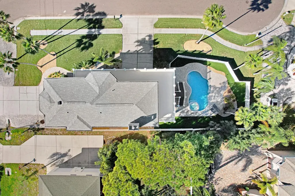 1700 Oyster Point Way Palm Harbor FL 34683