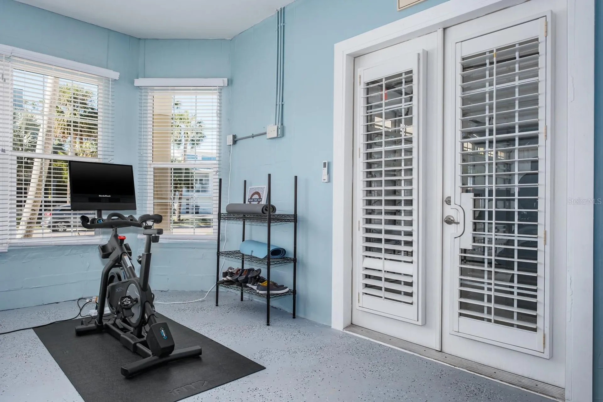 1700 Oyster Point Way Palm Harbor FL 34683