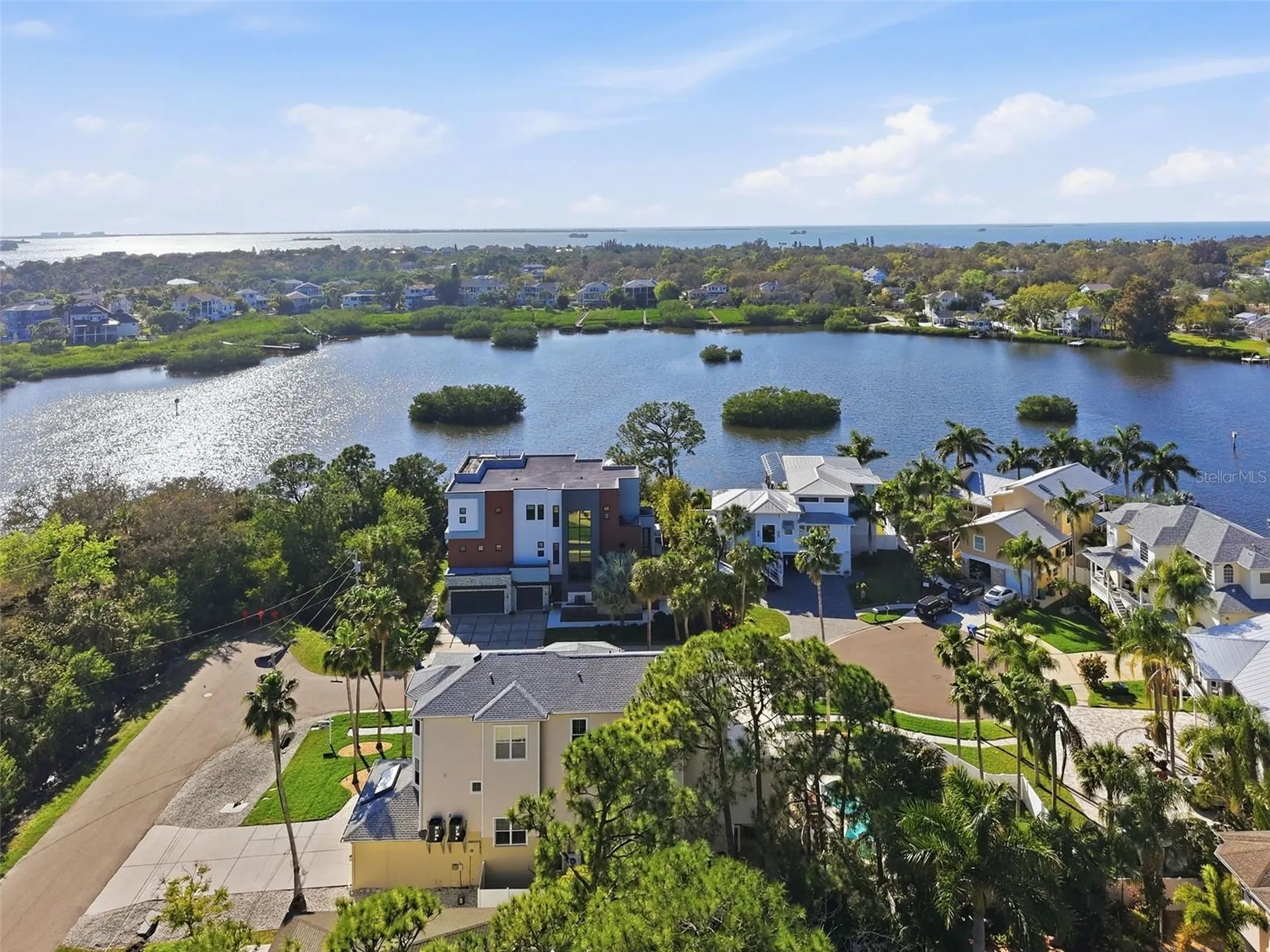 1700 Oyster Point Way Palm Harbor FL 34683