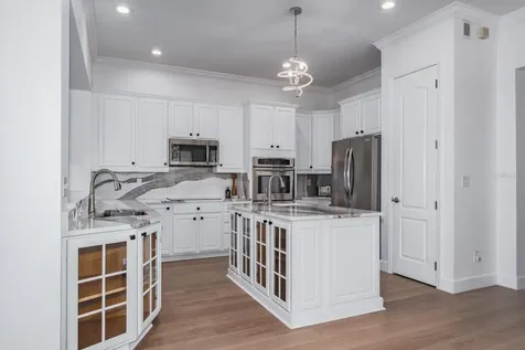 1700 Oyster Point Way Palm Harbor FL 34683
