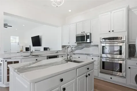 1700 Oyster Point Way Palm Harbor FL 34683