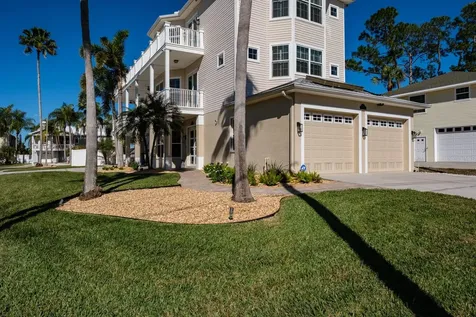 1700 Oyster Point Way Palm Harbor FL 34683