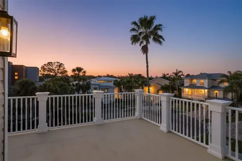1700 Oyster Point Way Palm Harbor FL 34683