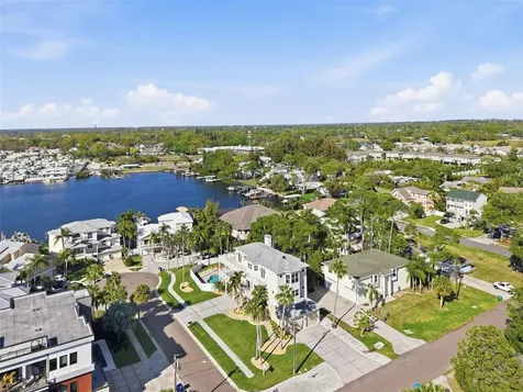 1700 Oyster Point Way Palm Harbor FL 34683