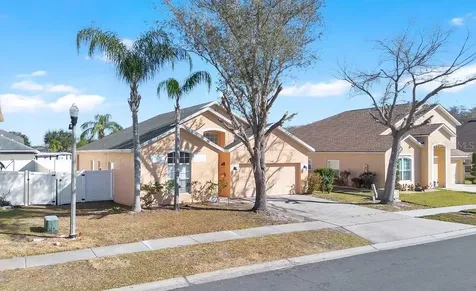 2109 Woodsedge Drive Kissimmee FL 34746