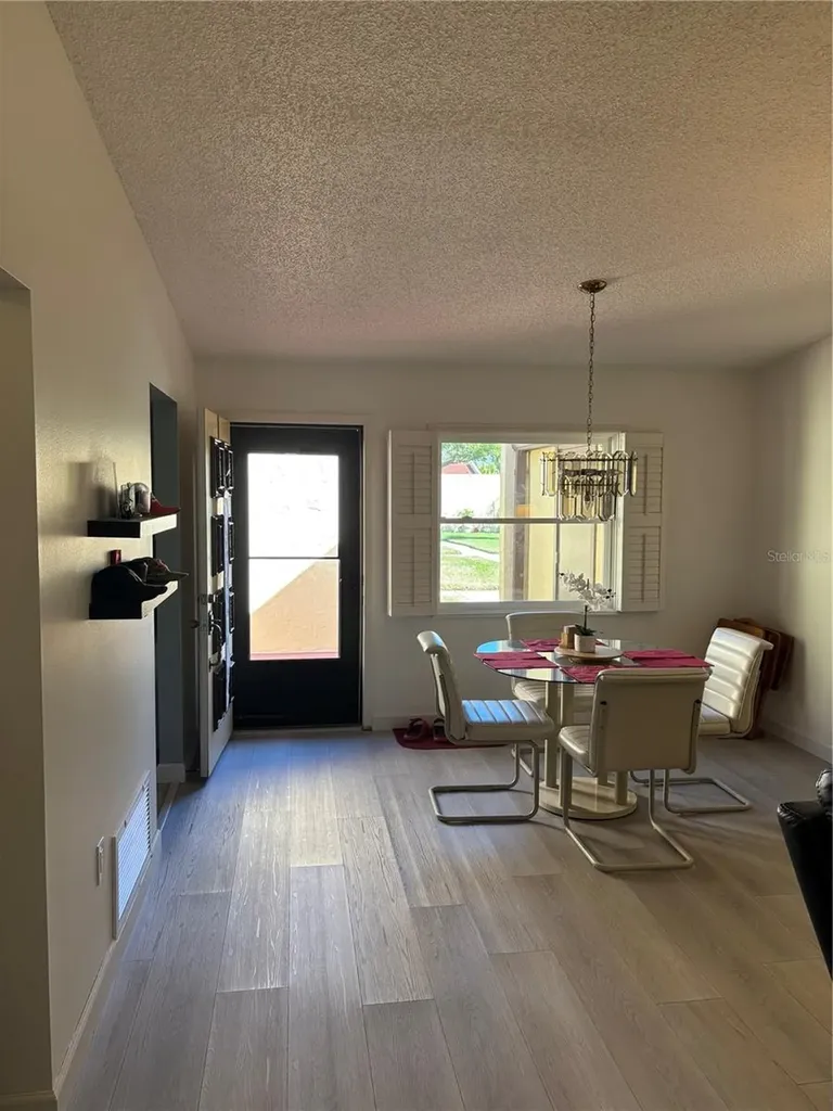 5712 12 Avenue W Bradenton FL 34209