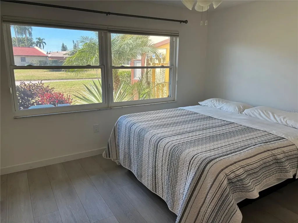 5712 12 Avenue W Bradenton FL 34209