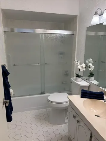 5712 12 Avenue W Bradenton FL 34209