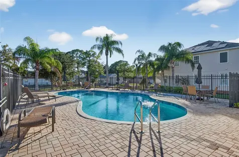 205 49th Avenue N St Petersburg FL 33703