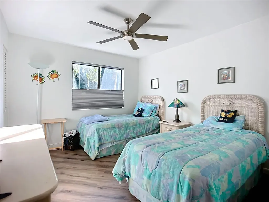 1508 Pelican Cove Road Sarasota FL 34231