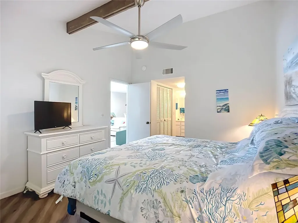 1508 Pelican Cove Road Sarasota FL 34231