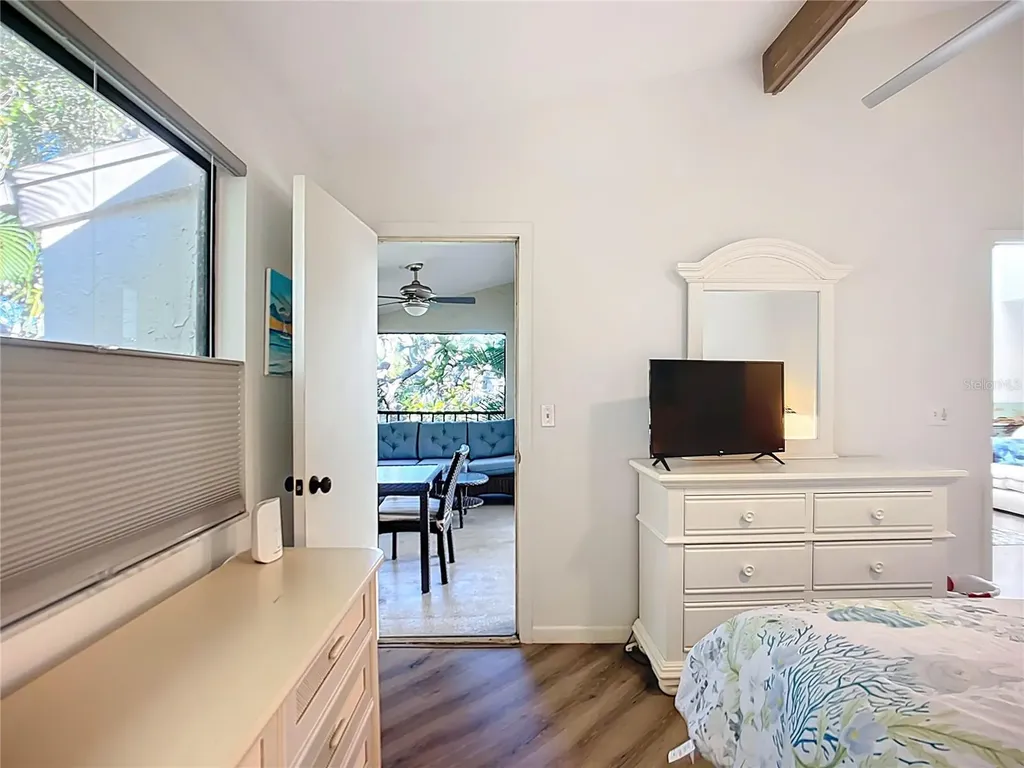 1508 Pelican Cove Road Sarasota FL 34231