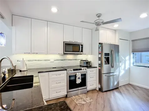 1508 Pelican Cove Road Sarasota FL 34231