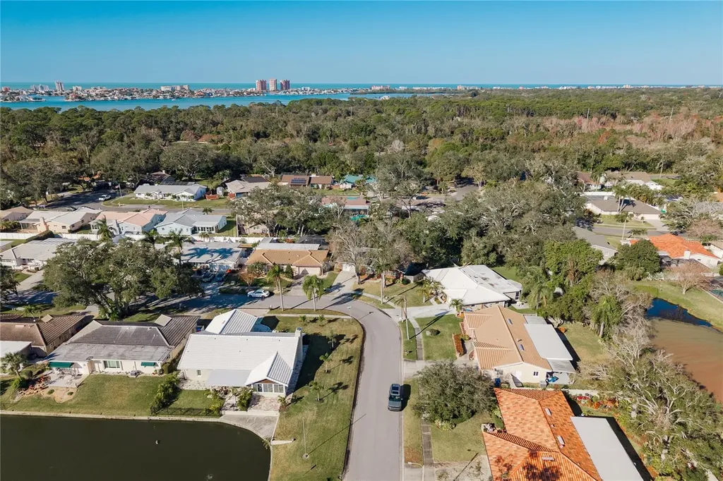 6952 122nd Street Seminole FL 33772