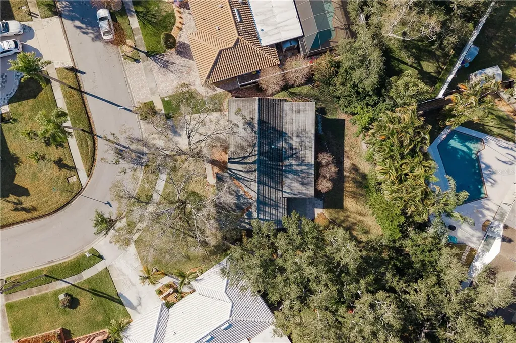 6952 122nd Street Seminole FL 33772