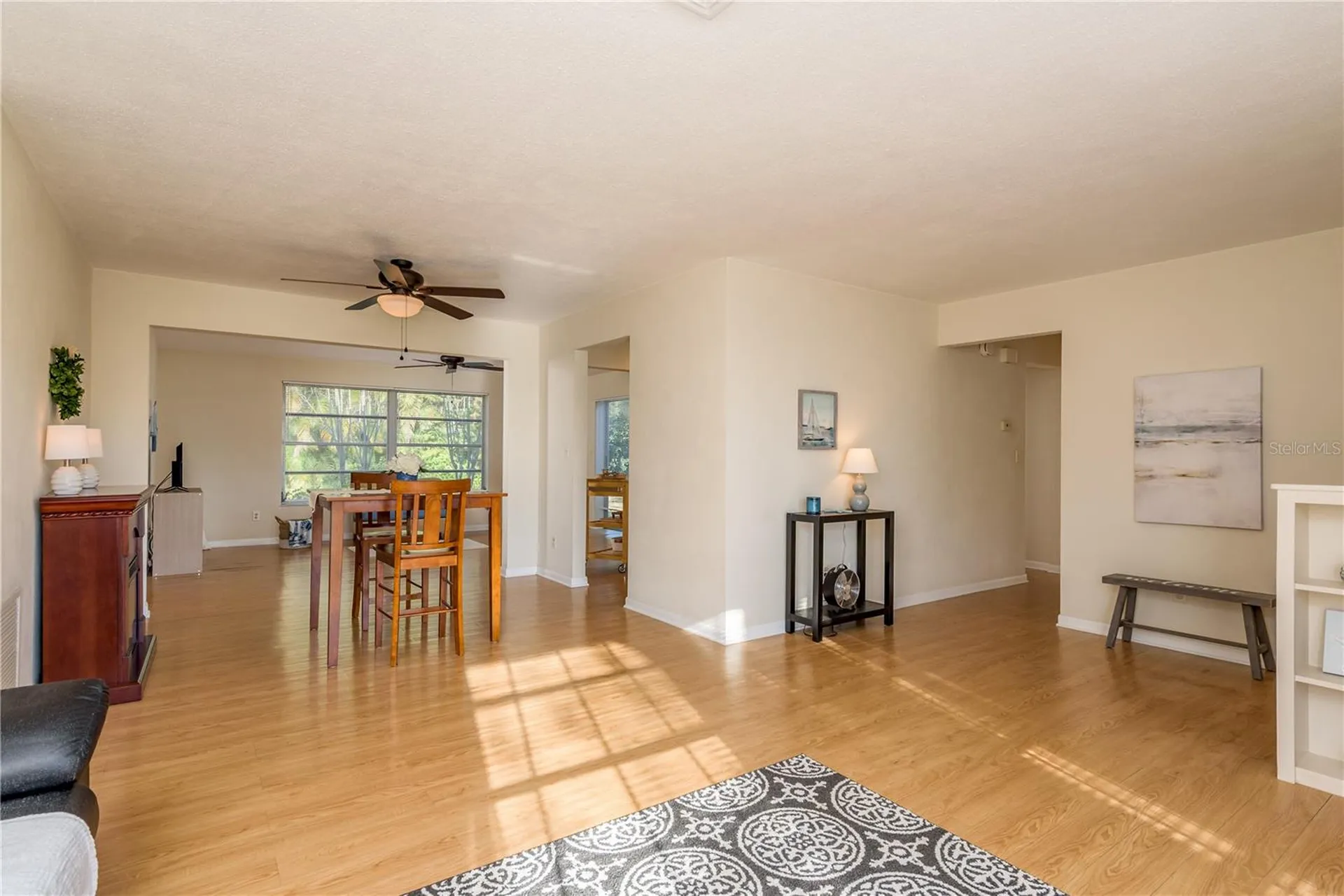 6952 122nd Street Seminole FL 33772