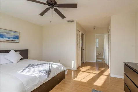 6952 122nd Street Seminole FL 33772