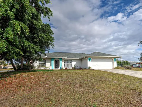 11010 Greenway Avenue Englewood FL 34224