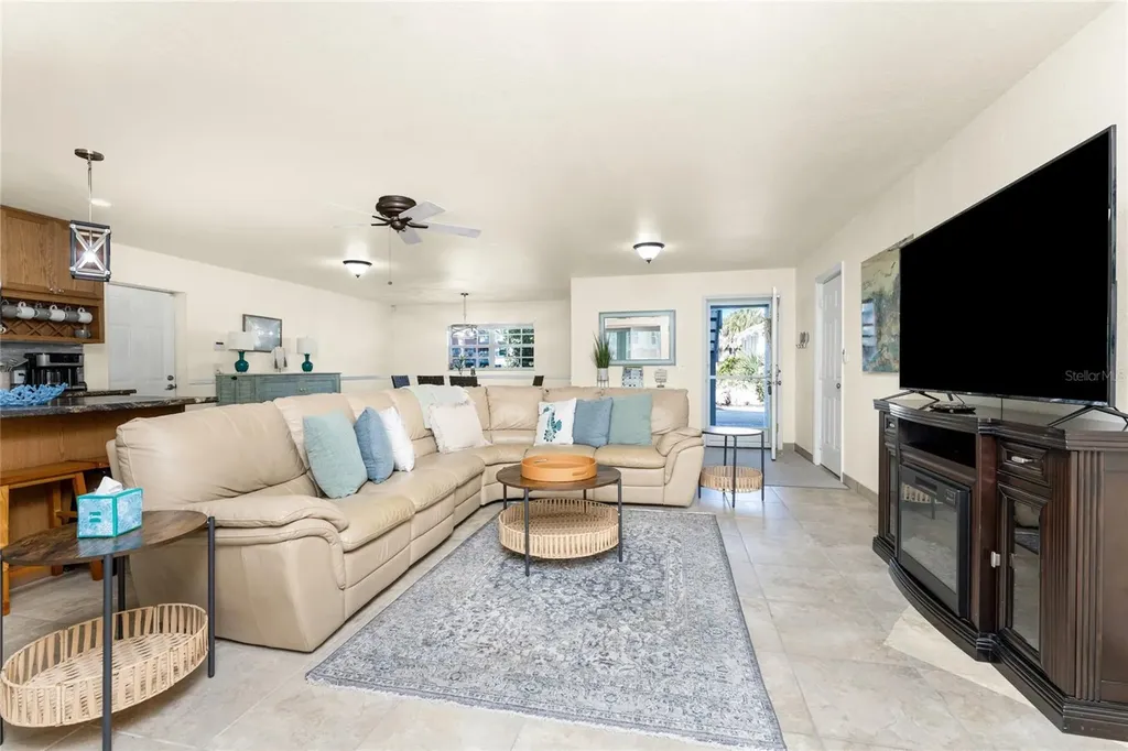 4151 N Beach Road Englewood FL 34223