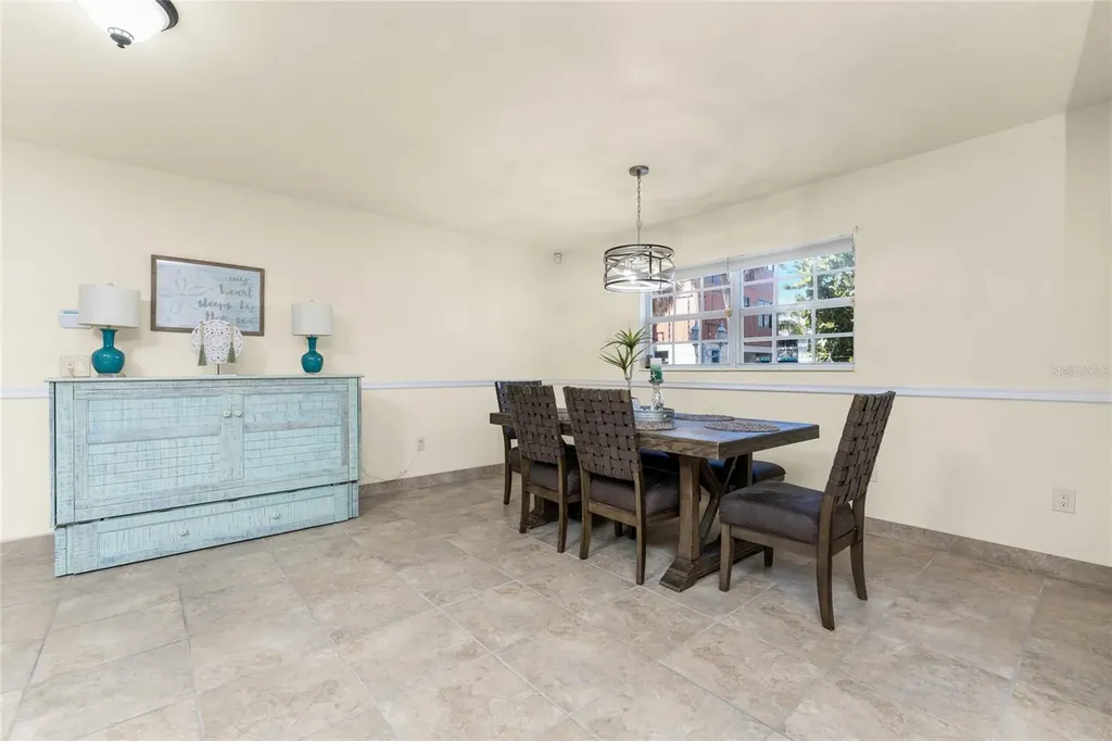 4151 N Beach Road Englewood FL 34223