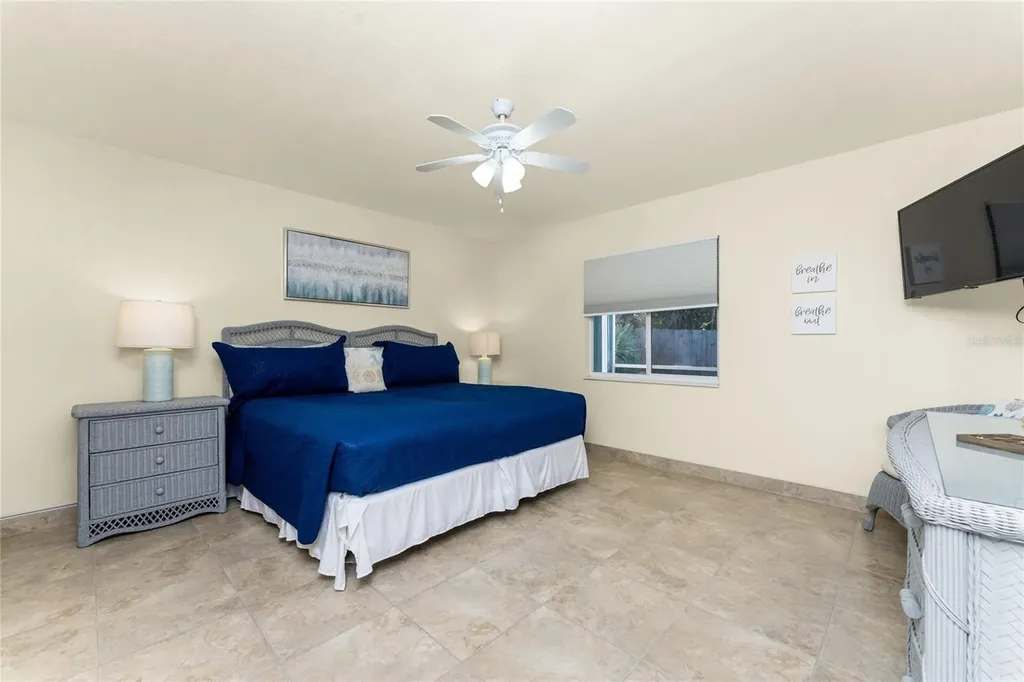4151 N Beach Road Englewood FL 34223