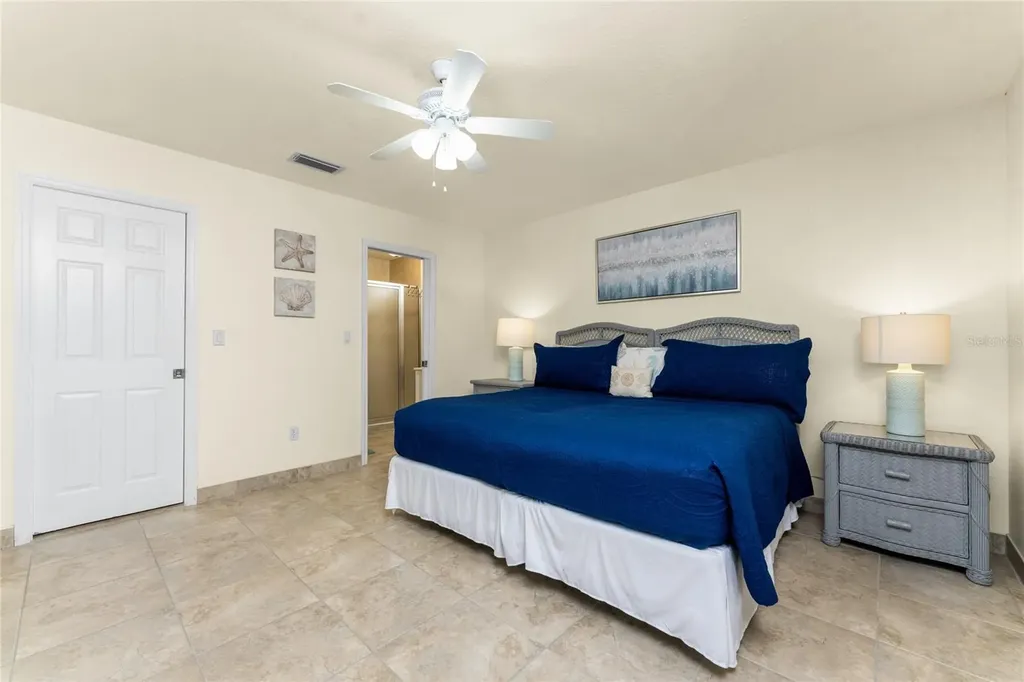 4151 N Beach Road Englewood FL 34223