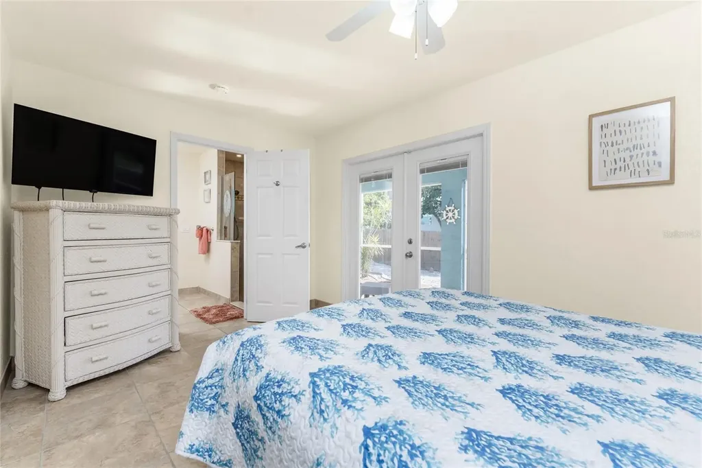 4151 N Beach Road Englewood FL 34223