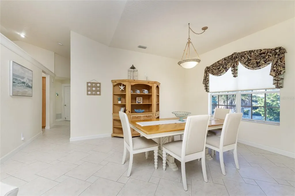 4151 N Beach Road Englewood FL 34223