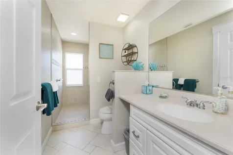 4151 N Beach Road Englewood FL 34223