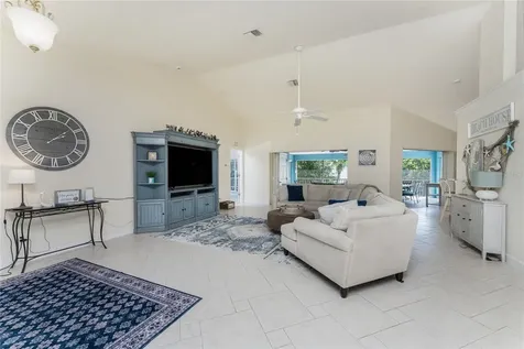 4151 N Beach Road Englewood FL 34223