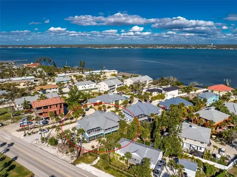 4151 N Beach Road Englewood FL 34223