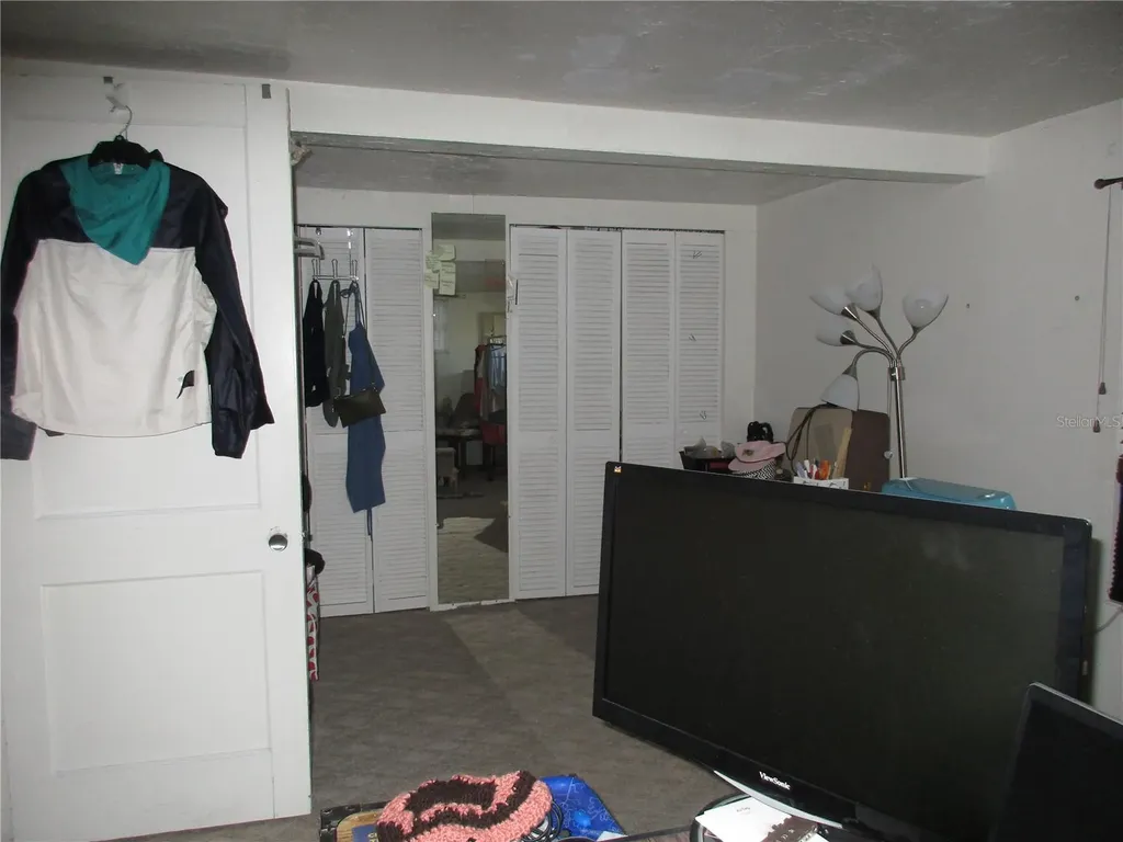 618 Avenida De Mayo Sarasota FL 34242