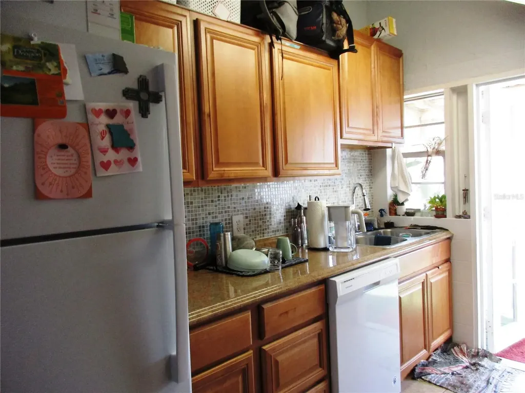 618 Avenida De Mayo Sarasota FL 34242