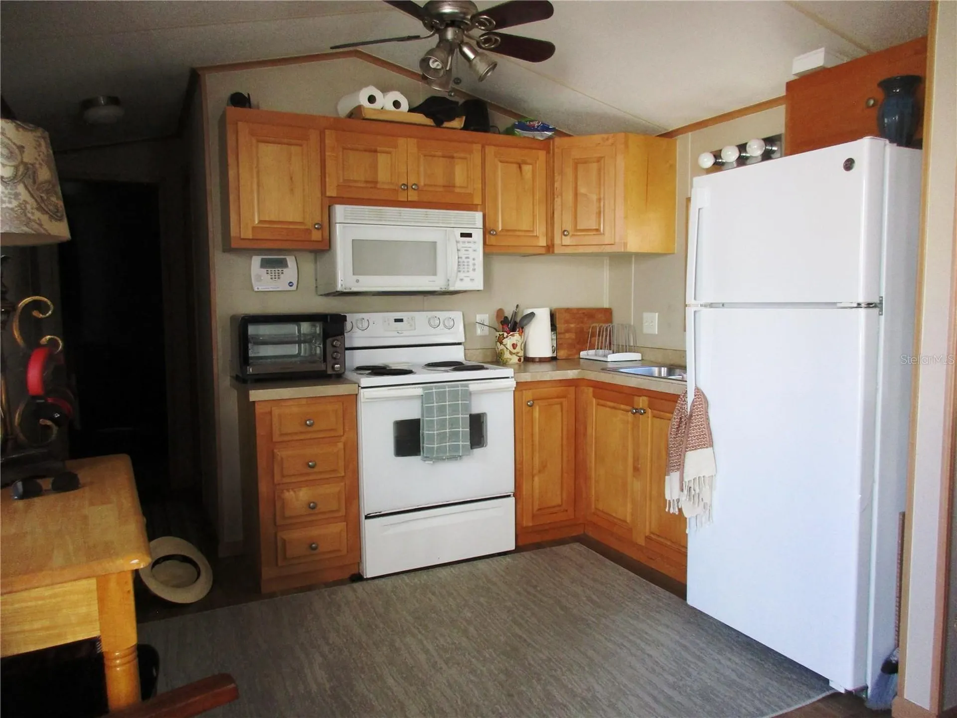 618 Avenida De Mayo Sarasota FL 34242