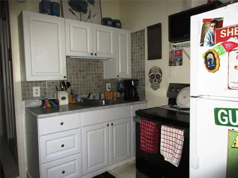 618 Avenida De Mayo Sarasota FL 34242