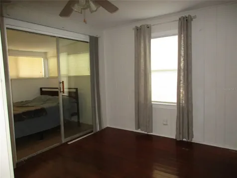 618 Avenida De Mayo Sarasota FL 34242