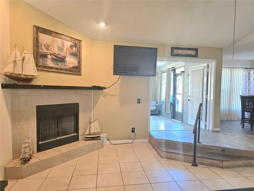 707 Cambridge Way Lake Wales FL 33853