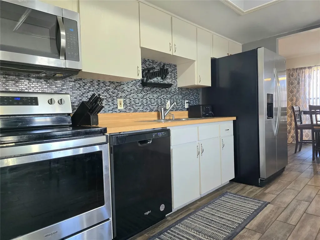 707 Cambridge Way Lake Wales FL 33853