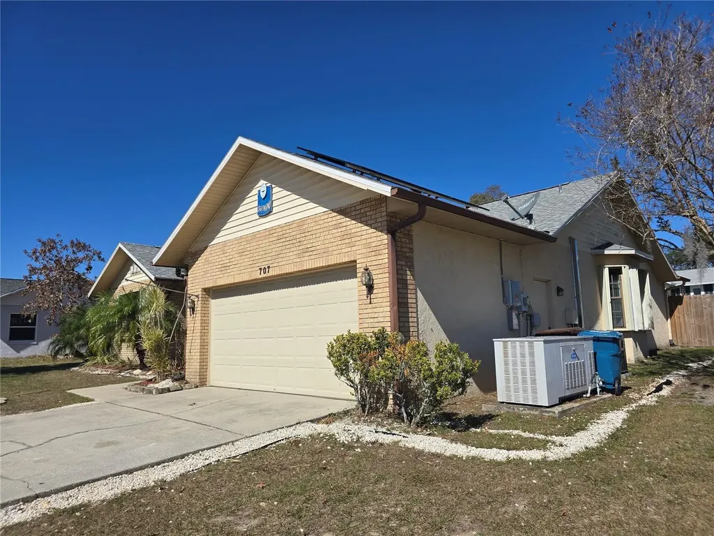 707 Cambridge Way Lake Wales FL 33853