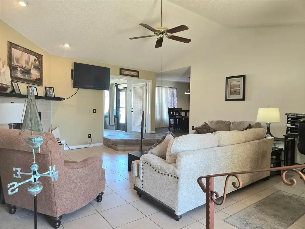 707 Cambridge Way Lake Wales FL 33853