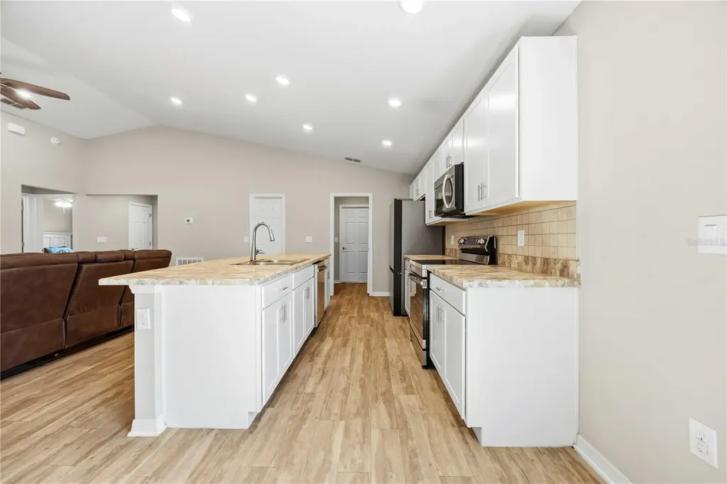 1035 Tropea Lane Auburndale FL 33823