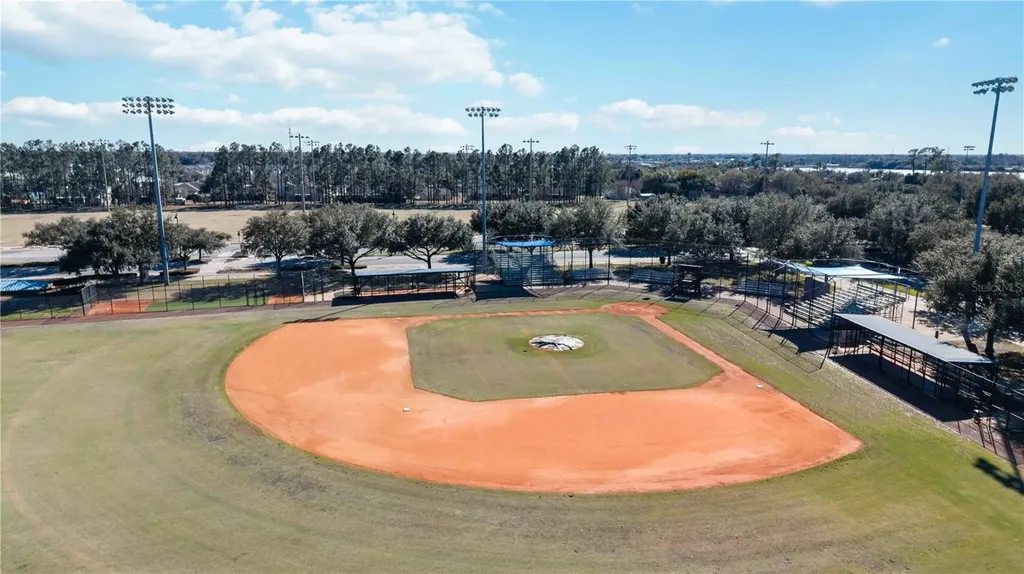 1035 Tropea Lane Auburndale FL 33823