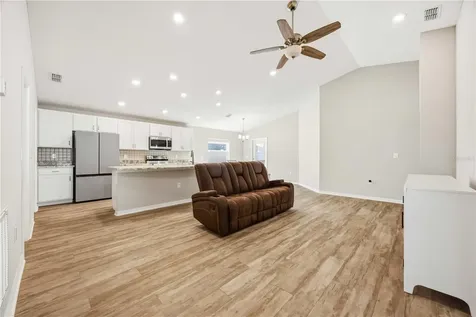 1035 Tropea Lane Auburndale FL 33823