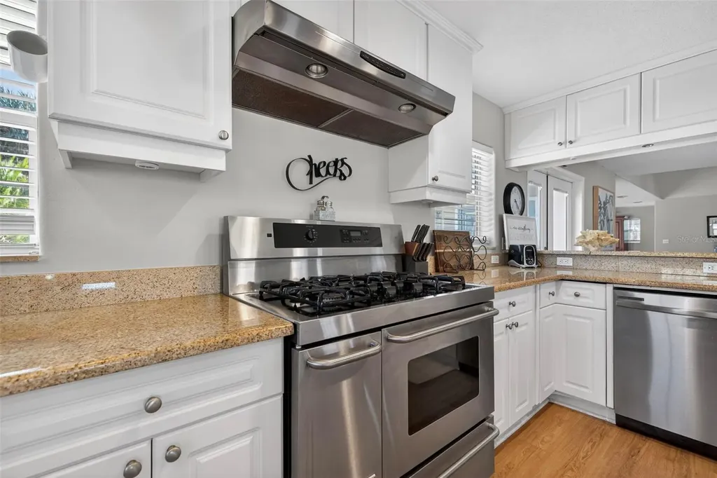 1902 Arrowhead Drive NE St Petersburg FL 33703